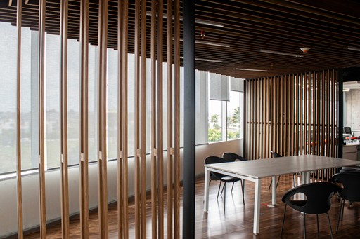 Image of Bright modern foyer